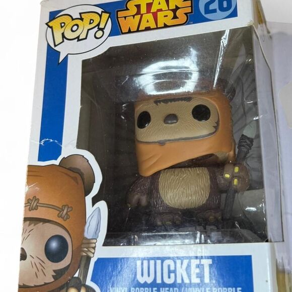 Funko Pop! Star Wars Wicket #26 Vinyl Bobble Head Collectible - Picture 8 of 8